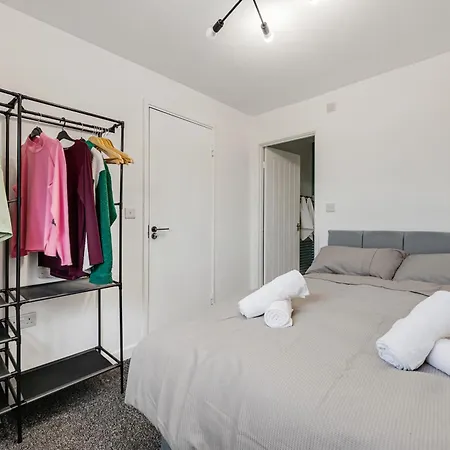Luxury City Centre Home With Free Parking Leeds  Exterior photo